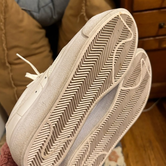 NIKE PLATFORM BLAZER 6.5 - Picture 4 of 5